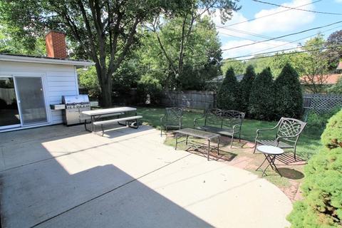 498 E Park Ave, Elmhurst, IL 60126 photo 16