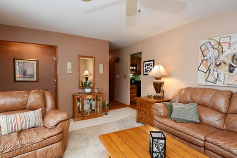 44 S Mill Rd, Addison, IL 60101 photo 5