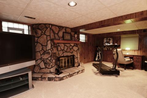 44 S Mill Rd, Addison, IL 60101 photo 21
