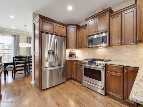 319 E Liberty Dr, Wheaton, IL 60187 photo 9