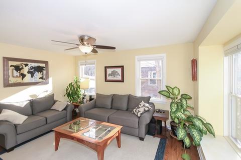 367 S Warrington Rd, Des Plaines, IL 60016 photo 5