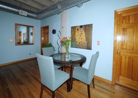 809 E 40th St #4-1, Chicago, IL 60653 photo 11