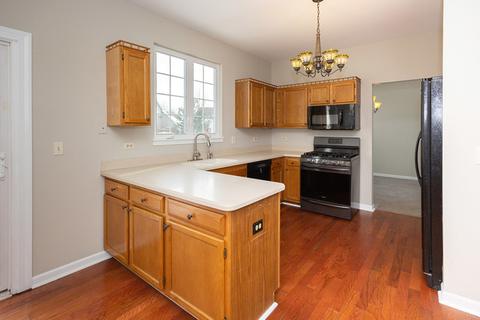 4701 Gilson Ct, Plainfield, IL 60586 photo 4