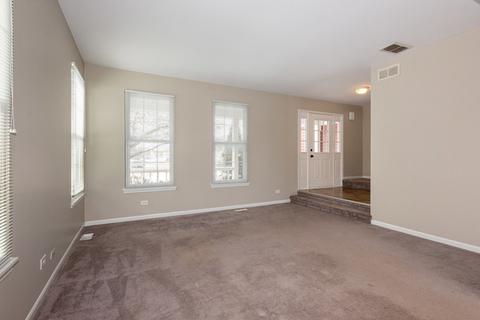 4701 Gilson Ct, Plainfield, IL 60586 photo 2