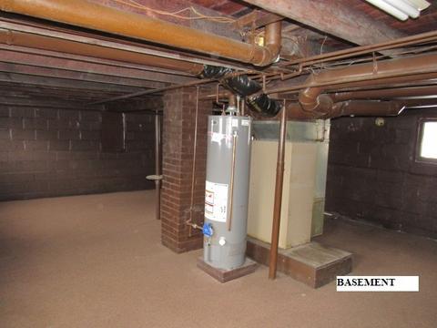 411 E Washington St, Gardner, IL 60424 photo 12