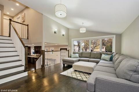 576 N 7th Ave, Des Plaines, IL 60016 photo 7