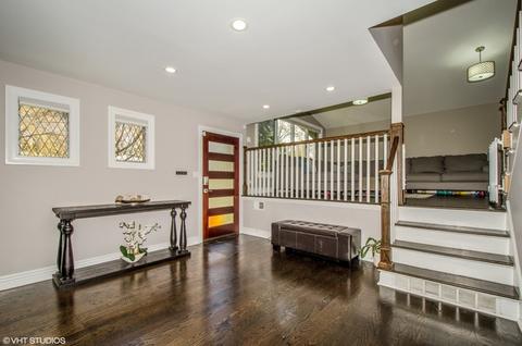 576 N 7th Ave, Des Plaines, IL 60016 photo 2