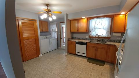 58 E Plainfield Rd, Countryside, IL 60525 photo 8