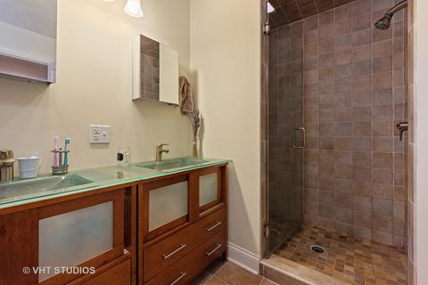 1609 Dobson St, Evanston, IL 60202 photo 12