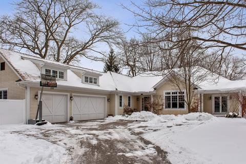 695 Birch Rd, Glencoe, IL 60022 photo 1
