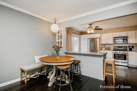 1015 Dawes Ave, Wheaton, IL 60189 photo 4