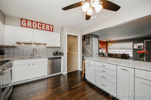 1015 Dawes Ave, Wheaton, IL 60189 photo 8