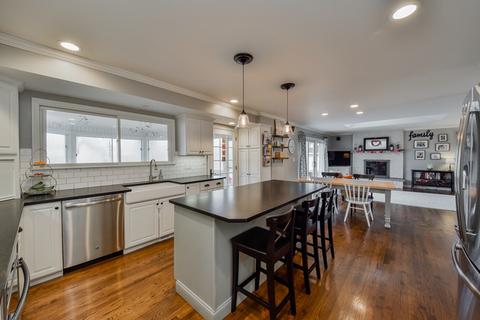 25 W730 Wenona Ln, Wheaton, IL 60189 photo 9