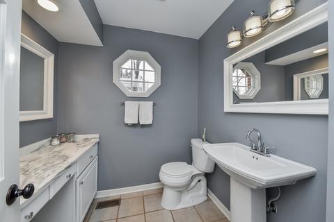 25 W730 Wenona Ln, Wheaton, IL 60189 photo 13