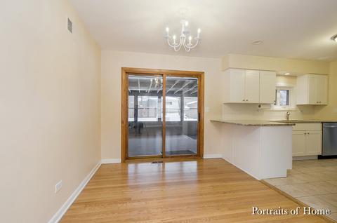 1319 Webster Ave, Wheaton, IL 60187 photo 4