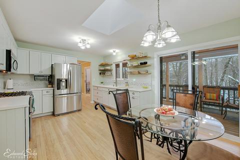 178 Stonegate Rd, Trout Valley, IL 60013 photo 12
