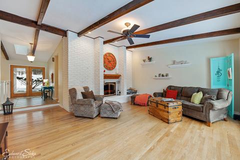 178 Stonegate Rd, Trout Valley, IL 60013 photo 5