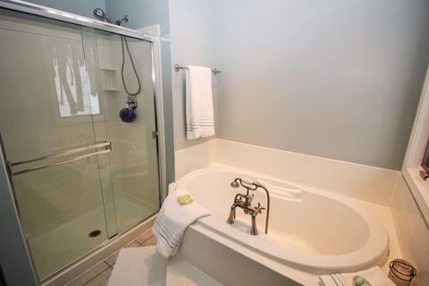 178 Stonegate Rd, Trout Valley, IL 60013 photo 19