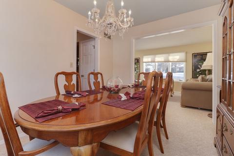 1119 N Linden St, Normal, IL 61761 photo 8