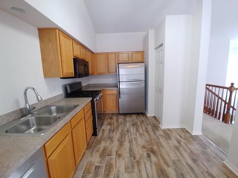 331 Emerald Ln, Algonquin, IL 60102 photo 6