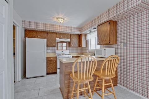 34 Willow Cir, Cary, IL 60013 photo 11