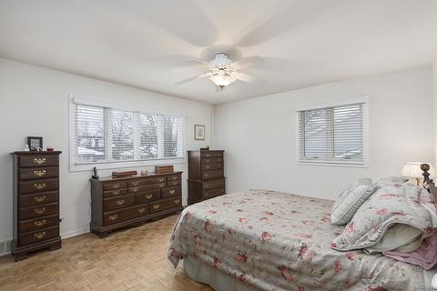 1607 Wadsworth Rd, Wheaton, IL 60189 photo 16
