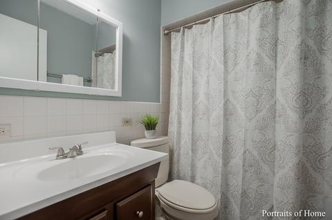 253 E Goebel Dr, Lombard, IL 60148 photo 13