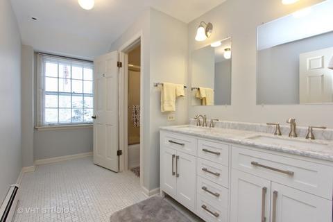 234 Abbott Pl, Tower Lakes, IL 60010 photo 18