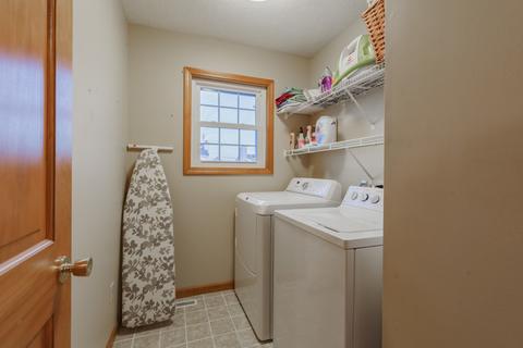 1528 Augusta Dr, Normal, IL 61761 photo 25