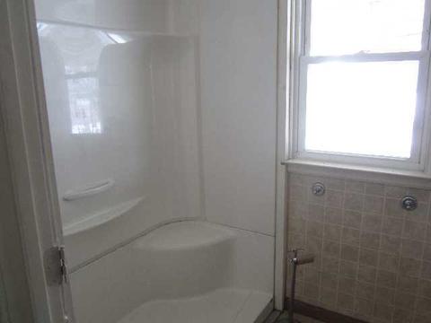 327 S 4th St, Sheldon, IL 60966 photo 4