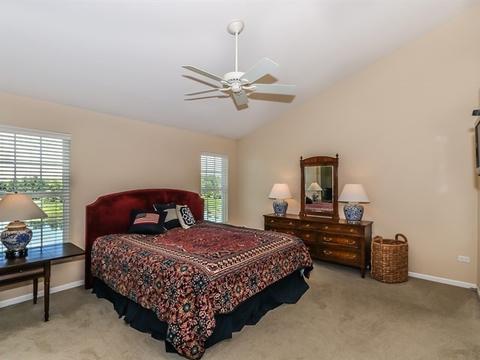 1203 Falcon Ridge Dr, Elgin, IL 60124 photo 13