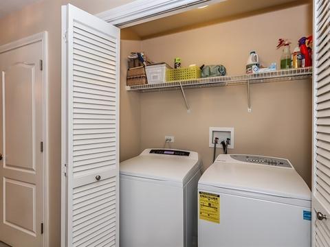 1203 Falcon Ridge Dr, Elgin, IL 60124 photo 22