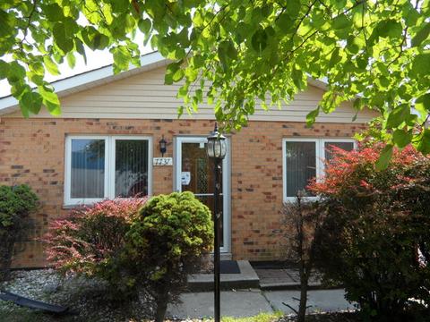7737 W 61st Pl, Summit, IL 60501 photo 2