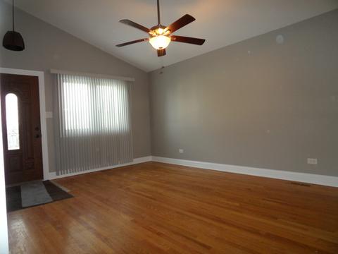 7737 W 61st Pl, Summit, IL 60501 photo 4