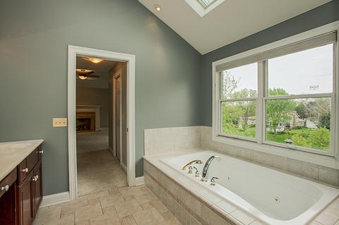 1610 E Hawthorne Blvd, Wheaton, IL 60187 photo 15