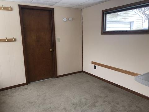 911 Green Ave, Normal, IL 61761 photo 7