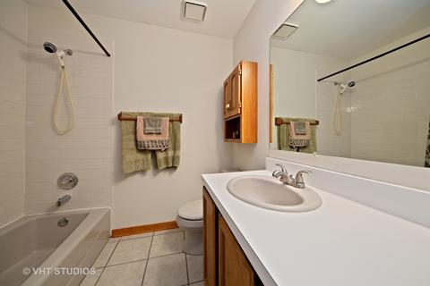 1385 Valayna Dr, Aurora, IL 60504 photo 15