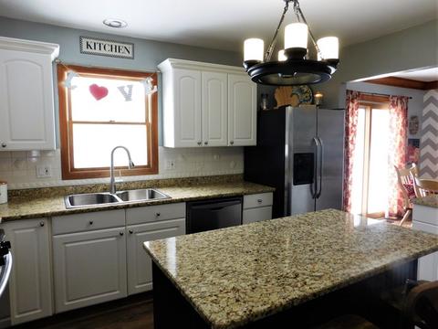1505 Brook Ln, Aurora, IL 60504 photo 4