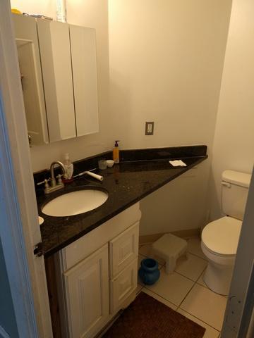 2257 S Wolf Rd, Des Plaines, IL 60018 photo 10