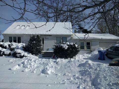 2257 S Wolf Rd, Des Plaines, IL 60018 photo 1