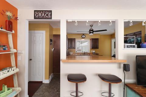 100 W Poplar St, Normal, IL 61761 photo 5