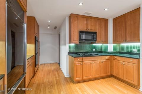 21 E Huron St #3203, Chicago, IL 60611 photo 9