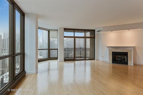 21 E Huron St #3203, Chicago, IL 60611 photo 4