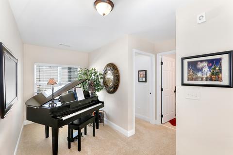 3851 Eagle Ridge Dr, Elgin, IL 60124 photo 23