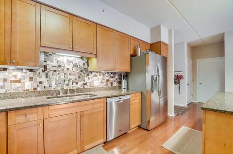 1277 E Thacker St #408, Des Plaines, IL 60016 photo 9