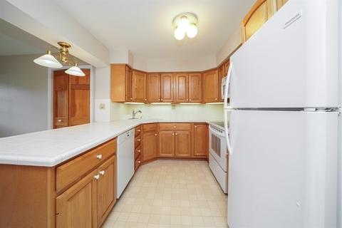 160 E Crescent Ave, Elmhurst, IL 60126 photo 6