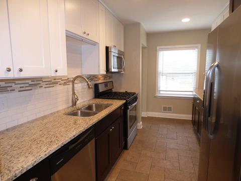 2149 Colfax Ave, Glenview, IL 60025 photo 4