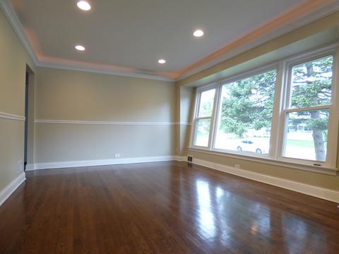 2149 Colfax Ave, Glenview, IL 60025 photo 2