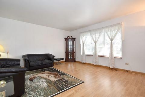 380 Wille Ave, Wheeling, IL 60090 photo 5