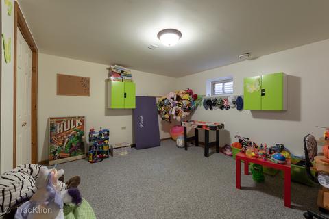 7700 Blackberry Ln, Willowbrook, IL 60527 photo 24